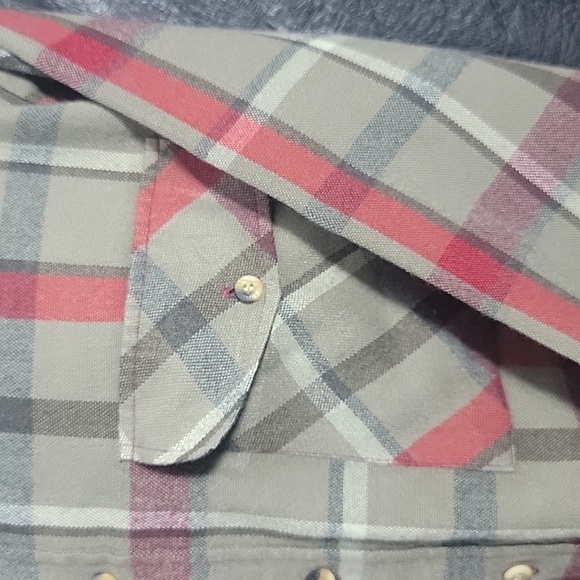 Sutter & Grand flannel men's size Large in Red, grey and black. OPEN TO OFFERS - Picture 7 of 10